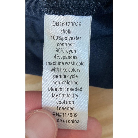 DE COLLECTION Cool Yule T Shirt Loose Top Small - Picture 5 of 7